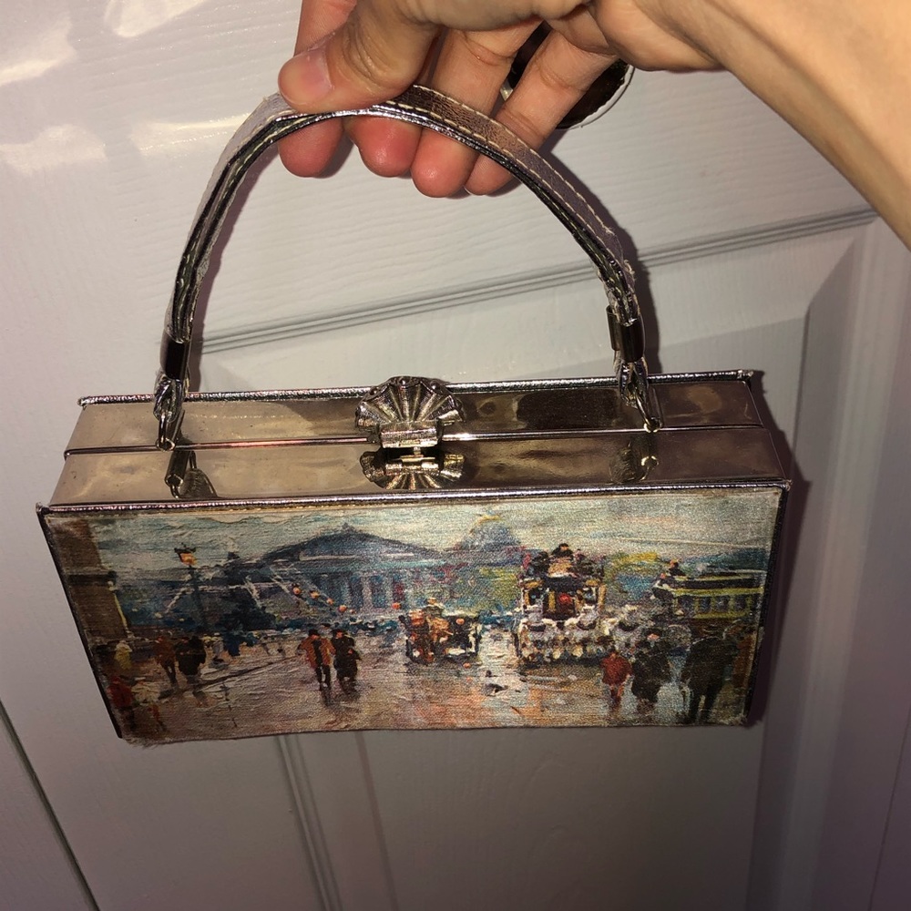 Cute tiny purse 👛